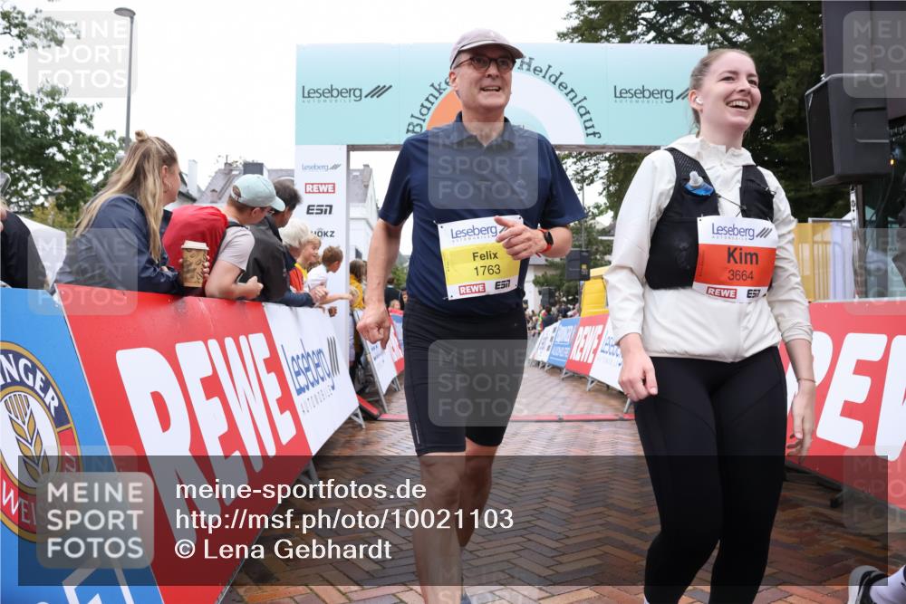 30.08.2026 - Blankeneser Heldenlauf Lena Gebhardt http://msf.ph/oto/10021103 30.08.2026 09:48:00 Ziel 1763, 1765, 3653, 3663, 3664 meine-sportfotos.de