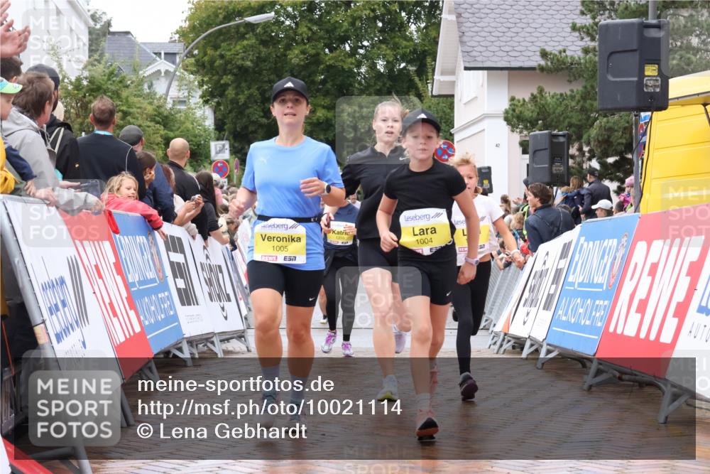 30.08.2026 - Blankeneser Heldenlauf Lena Gebhardt http://msf.ph/oto/10021114 30.08.2026 09:48:06 Ziel 1004, 1005, 1359, 1605, 1606, 1765 meine-sportfotos.de