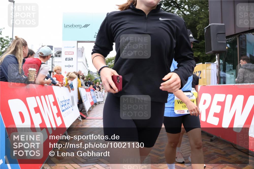 30.08.2026 - Blankeneser Heldenlauf Lena Gebhardt http://msf.ph/oto/10021130 30.08.2026 09:48:09 Ziel 1004, 1005, 1359, 1605, 1606, 1765, 1794 meine-sportfotos.de