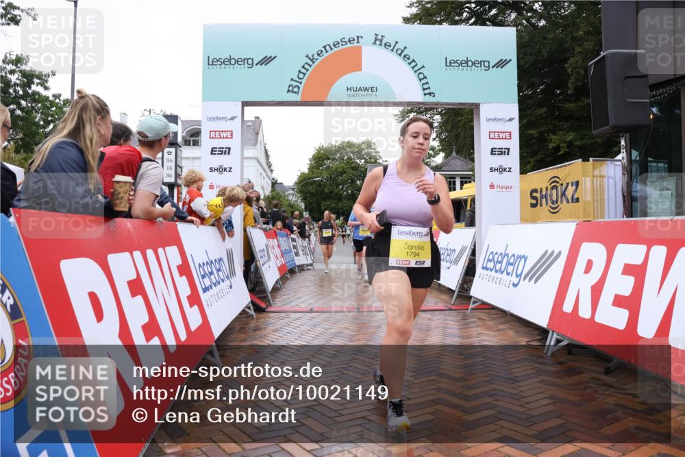30.08.2026 - Blankeneser Heldenlauf Lena Gebhardt http://msf.ph/oto/10021149 30.08.2026 09:48:14 Ziel 1004, 1005, 1091, 1171, 1249, 1359, 1594, 1605, 1606, 1794 meine-sportfotos.de