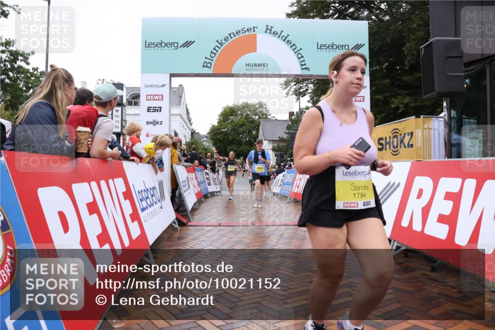 30.08.2026 - Blankeneser Heldenlauf Lena Gebhardt http://msf.ph/oto/10021152 30.08.2026 09:48:14 Ziel 1004, 1005, 1091, 1171, 1249, 1359, 1594, 1605, 1606, 1794 meine-sportfotos.de