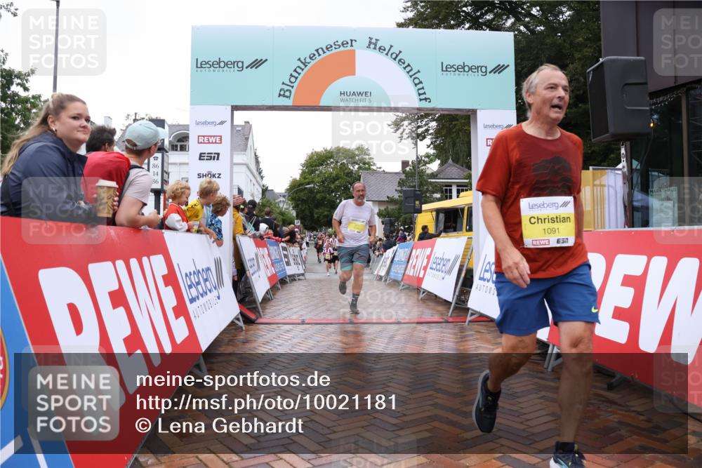 30.08.2026 - Blankeneser Heldenlauf Lena Gebhardt http://msf.ph/oto/10021181 30.08.2026 09:48:21 Ziel 1091, 1171, 1249, 1570, 1594, 1776 meine-sportfotos.de