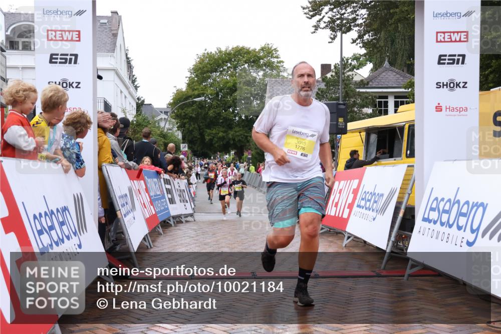 30.08.2026 - Blankeneser Heldenlauf Lena Gebhardt http://msf.ph/oto/10021184 30.08.2026 09:48:21 Ziel 1091, 1171, 1249, 1570, 1594, 1776 meine-sportfotos.de