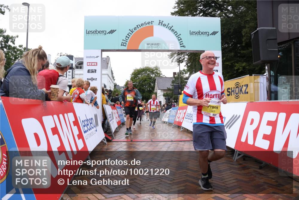 30.08.2026 - Blankeneser Heldenlauf Lena Gebhardt http://msf.ph/oto/10021220 30.08.2026 09:48:31 Ziel 1019, 1114, 1169, 1440, 1558, 1559, 1569, 1570 meine-sportfotos.de