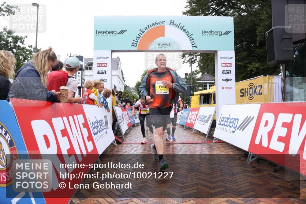 30.08.2026 - Blankeneser Heldenlauf Lena Gebhardt http://msf.ph/oto/10021227 30.08.2026 09:48:32 Ziel 1019, 1114, 1169, 1440, 1558, 1559, 1569, 1570 meine-sportfotos.de