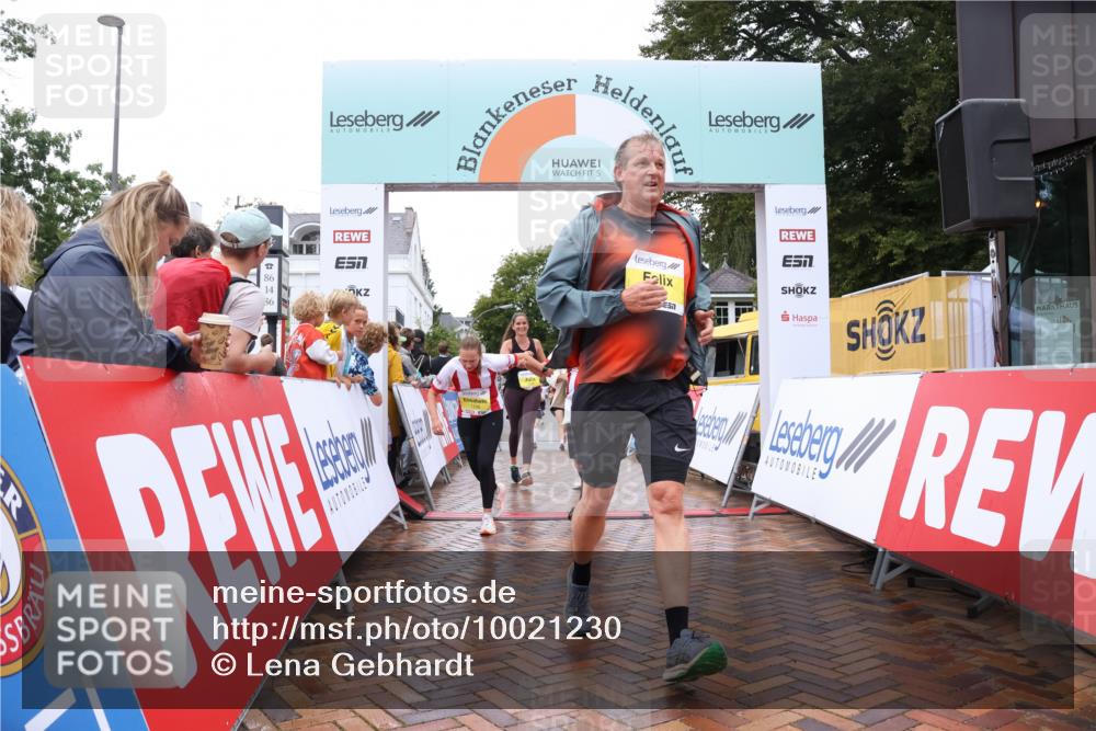 30.08.2026 - Blankeneser Heldenlauf Lena Gebhardt http://msf.ph/oto/10021230 30.08.2026 09:48:33 Ziel 1019, 1114, 1169, 1440, 1558, 1559, 1569, 1570, 3568, 3569 meine-sportfotos.de