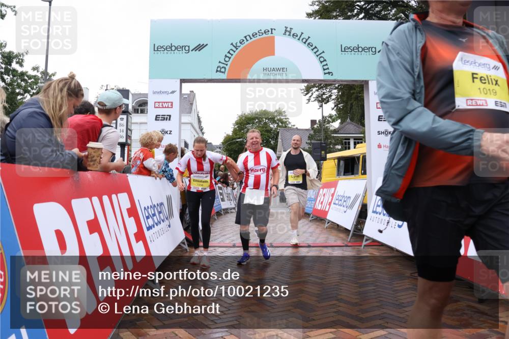 30.08.2026 - Blankeneser Heldenlauf Lena Gebhardt http://msf.ph/oto/10021235 30.08.2026 09:48:33 Ziel 1019, 1114, 1169, 1440, 1558, 1559, 1569, 1570, 3568, 3569 meine-sportfotos.de