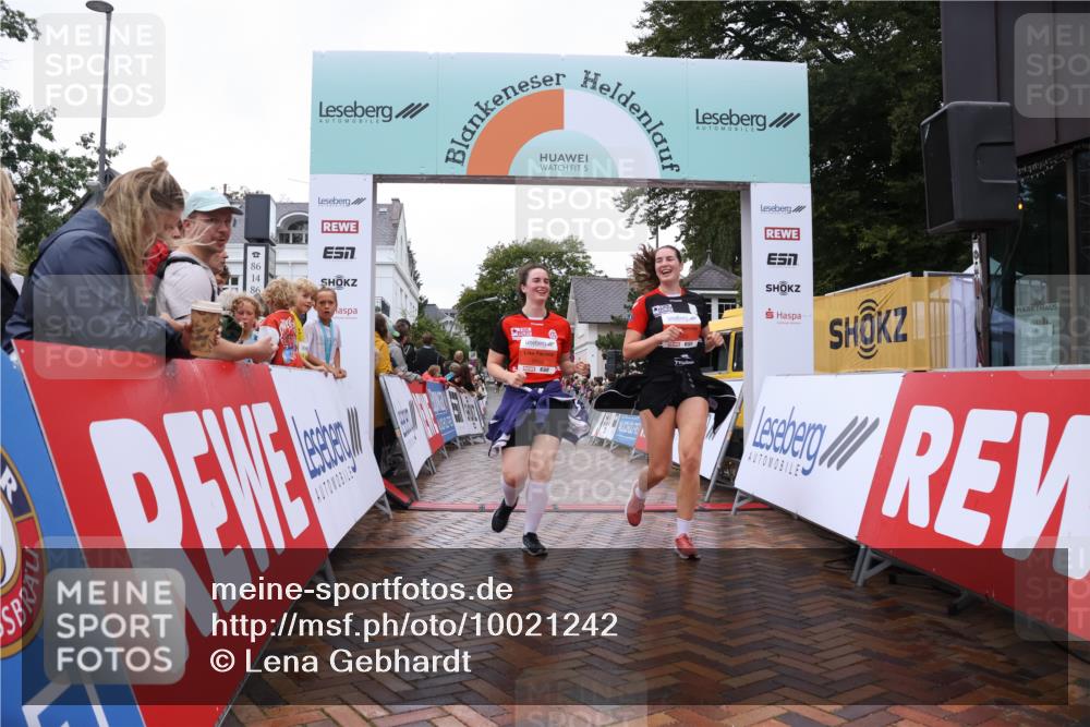 30.08.2026 - Blankeneser Heldenlauf Lena Gebhardt http://msf.ph/oto/10021242 30.08.2026 09:48:38 Ziel 1019, 1114, 1169, 1558, 1559, 1615, 3568, 3569 meine-sportfotos.de