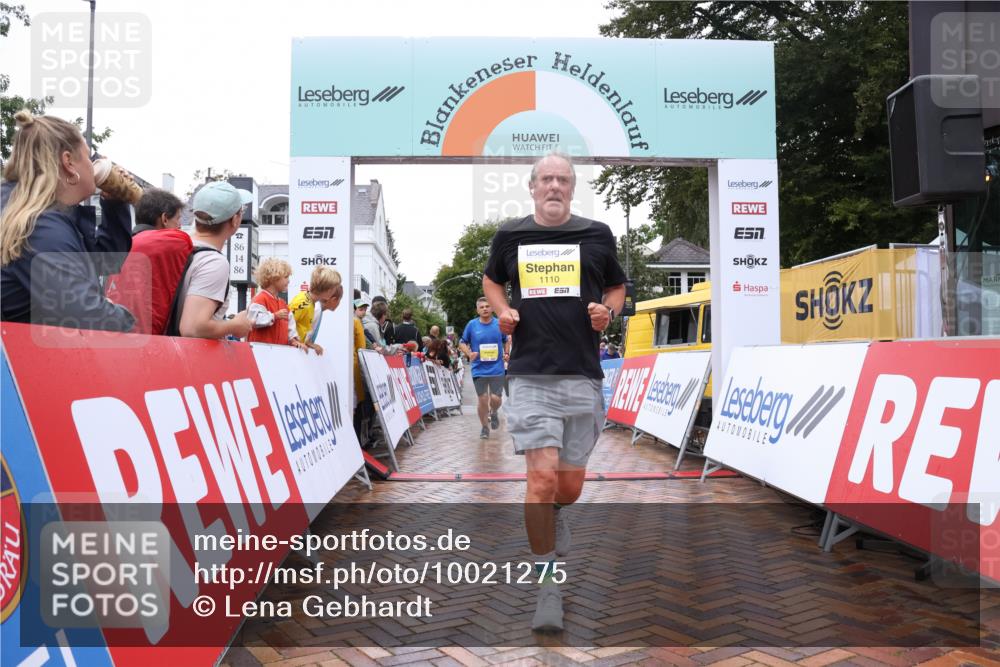 30.08.2026 - Blankeneser Heldenlauf Lena Gebhardt http://msf.ph/oto/10021275 30.08.2026 09:48:54 Ziel 1046, 1110, 1232, 1233, 1372, 1555, 1726 meine-sportfotos.de