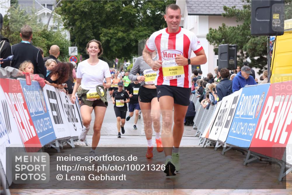 30.08.2026 - Blankeneser Heldenlauf Lena Gebhardt http://msf.ph/oto/10021326 30.08.2026 09:49:07 Ziel 1181, 1207, 1229, 1280, 1328, 1720, 1755, 1788 meine-sportfotos.de