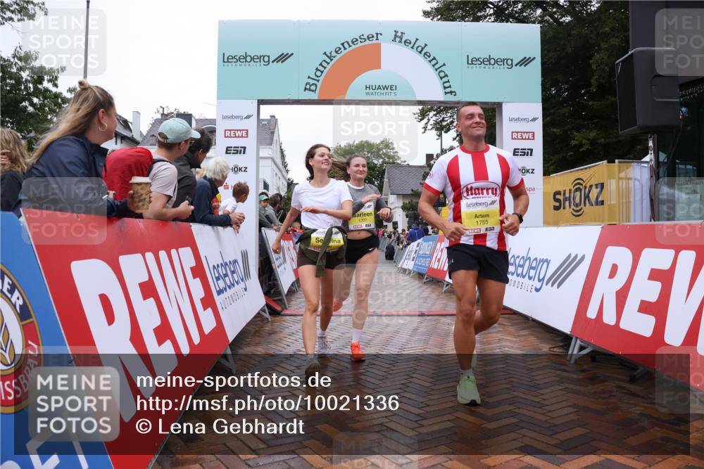 30.08.2026 - Blankeneser Heldenlauf Lena Gebhardt http://msf.ph/oto/10021336 30.08.2026 09:49:09 Ziel 1161, 1181, 1207, 1280, 1755 meine-sportfotos.de