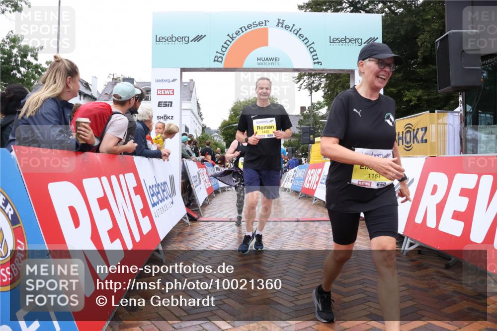 30.08.2026 - Blankeneser Heldenlauf Lena Gebhardt http://msf.ph/oto/10021360 30.08.2026 09:49:16 Ziel 1161, 1181, 1207, 1315, 1442, 1545, 1639, 1755 meine-sportfotos.de
