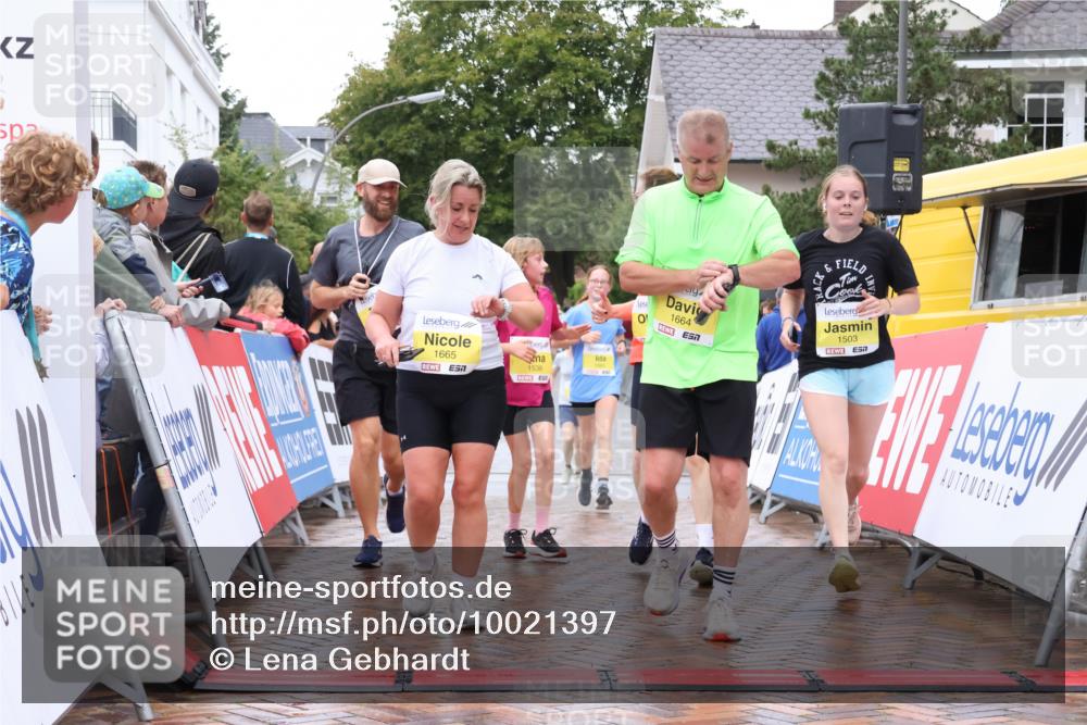 30.08.2026 - Blankeneser Heldenlauf Lena Gebhardt http://msf.ph/oto/10021397 30.08.2026 09:49:26 Ziel 1498, 1503, 1537, 1538, 1539, 1545, 1660, 1664, 1665 meine-sportfotos.de