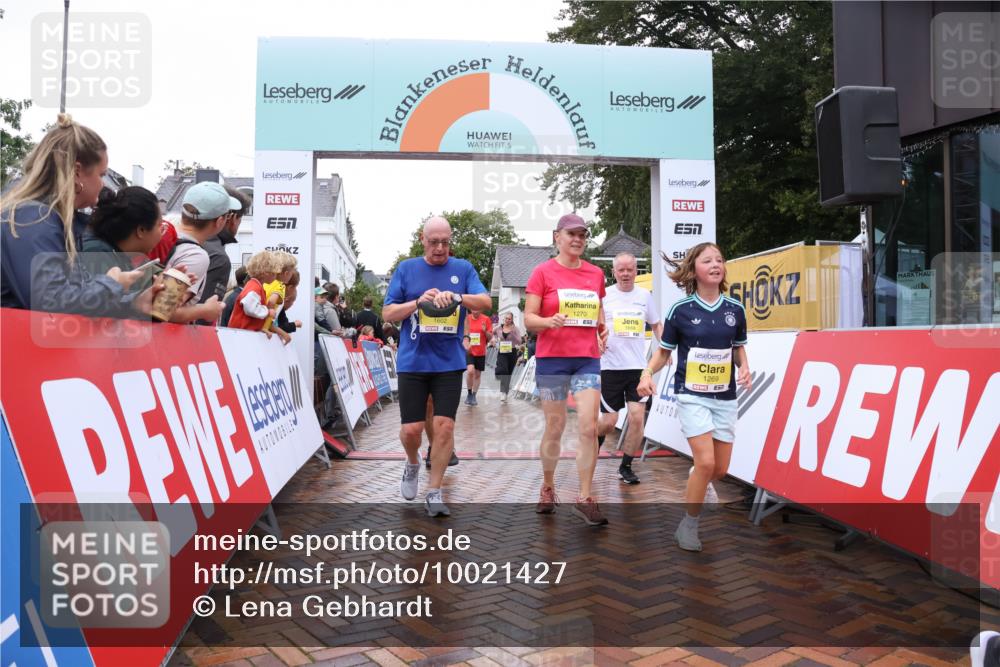 30.08.2026 - Blankeneser Heldenlauf Lena Gebhardt http://msf.ph/oto/10021427 30.08.2026 09:49:47 Ziel 1201, 1268, 1269, 1270, 1593, 1601, 1602, 1668, 1669 meine-sportfotos.de