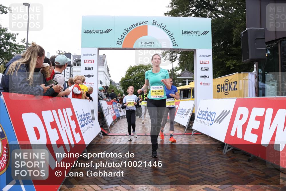 30.08.2026 - Blankeneser Heldenlauf Lena Gebhardt http://msf.ph/oto/10021446 30.08.2026 09:49:59 Ziel 1208, 1358, 1366, 1430, 1433, 1444, 1480, 1614 meine-sportfotos.de