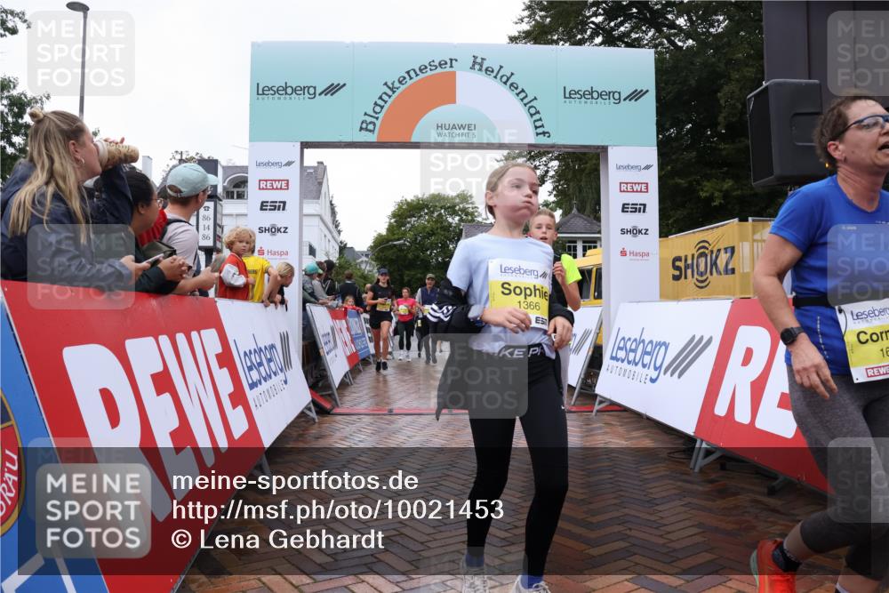30.08.2026 - Blankeneser Heldenlauf Lena Gebhardt http://msf.ph/oto/10021453 30.08.2026 09:50:00 Ziel 1208, 1358, 1366, 1430, 1433, 1444, 1480, 1614, 1714 meine-sportfotos.de