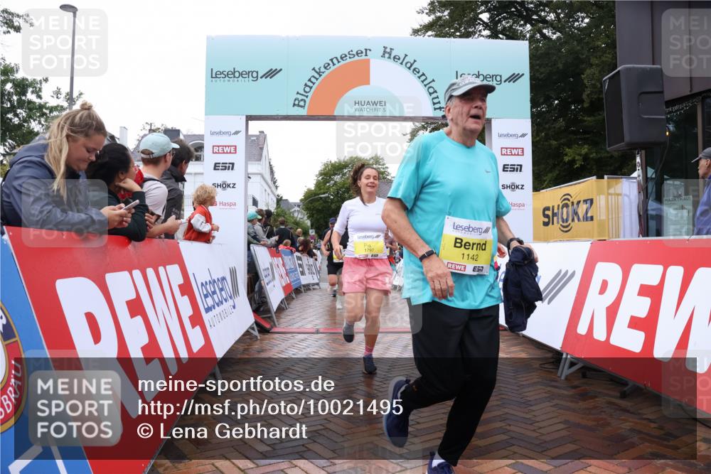 30.08.2026 - Blankeneser Heldenlauf Lena Gebhardt http://msf.ph/oto/10021495 30.08.2026 09:50:17 Ziel 1032, 1142, 1298, 1453, 1454, 1701, 1797, 1798 meine-sportfotos.de
