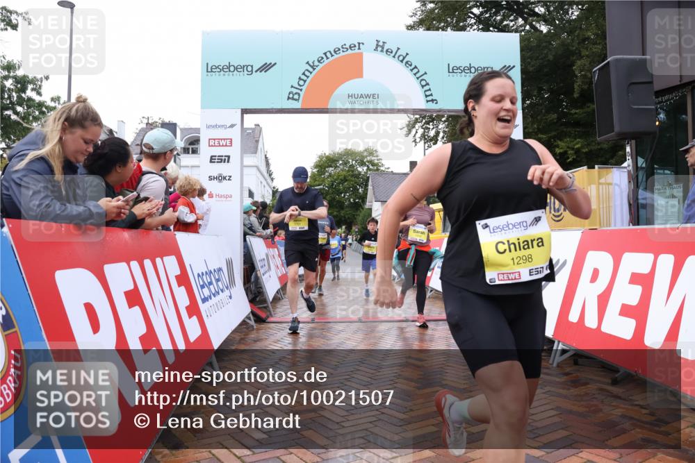 30.08.2026 - Blankeneser Heldenlauf Lena Gebhardt http://msf.ph/oto/10021507 30.08.2026 09:50:20 Ziel 1032, 1142, 1297, 1298, 1453, 1454, 1701, 1797, 1798 meine-sportfotos.de
