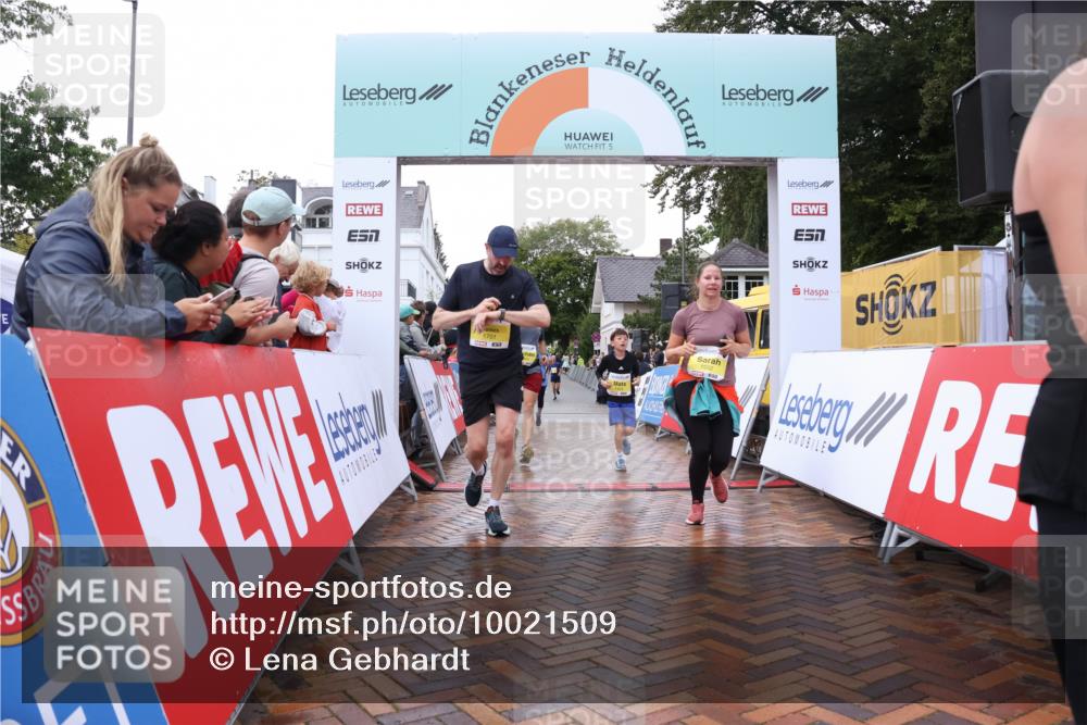 30.08.2026 - Blankeneser Heldenlauf Lena Gebhardt http://msf.ph/oto/10021509 30.08.2026 09:50:20 Ziel 1032, 1142, 1297, 1298, 1453, 1454, 1701, 1797, 1798 meine-sportfotos.de