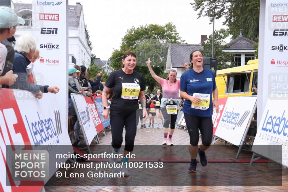 30.08.2026 - Blankeneser Heldenlauf Lena Gebhardt http://msf.ph/oto/10021533 30.08.2026 09:50:36 Ziel 1040, 1132, 1386, 1429, 1450, 1476, 1551, 1750 meine-sportfotos.de