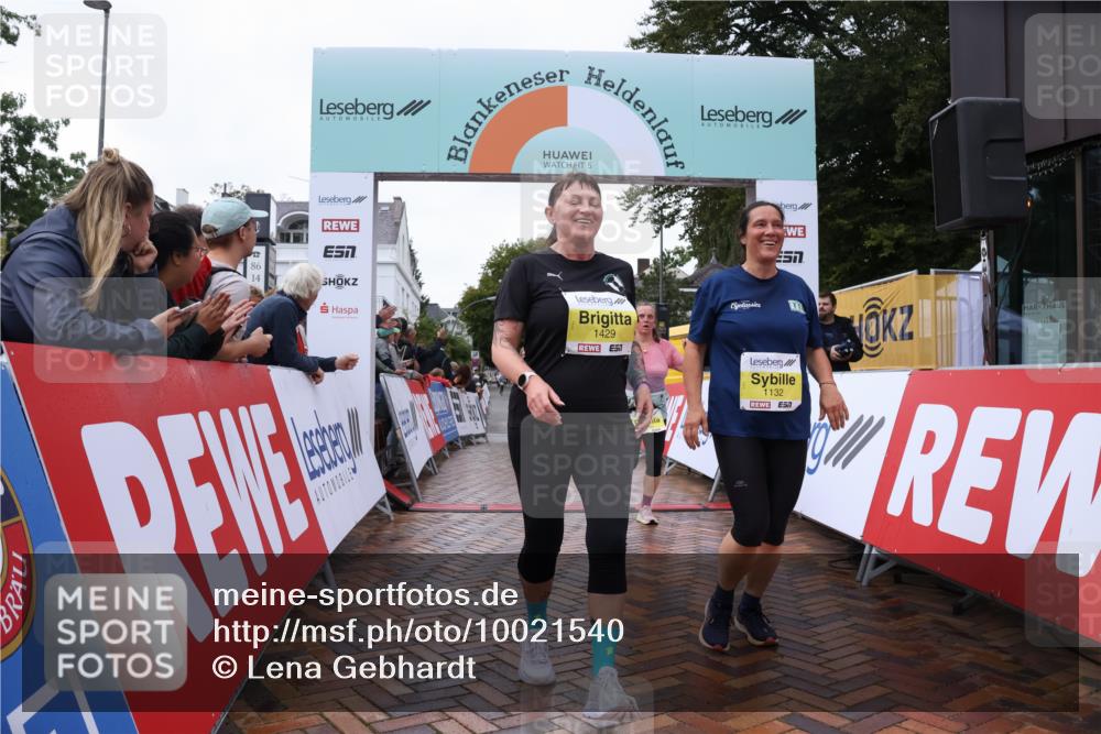30.08.2026 - Blankeneser Heldenlauf Lena Gebhardt http://msf.ph/oto/10021540 30.08.2026 09:50:37 Ziel 1040, 1090, 1132, 1386, 1429, 1450, 1476, 1551, 1750 meine-sportfotos.de