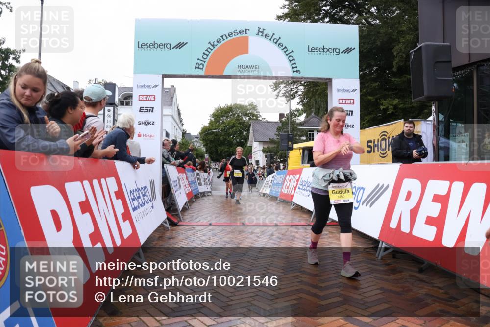 30.08.2026 - Blankeneser Heldenlauf Lena Gebhardt http://msf.ph/oto/10021546 30.08.2026 09:50:38 Ziel 1040, 1090, 1132, 1342, 1386, 1429, 1450, 1476, 1551, 1750 meine-sportfotos.de