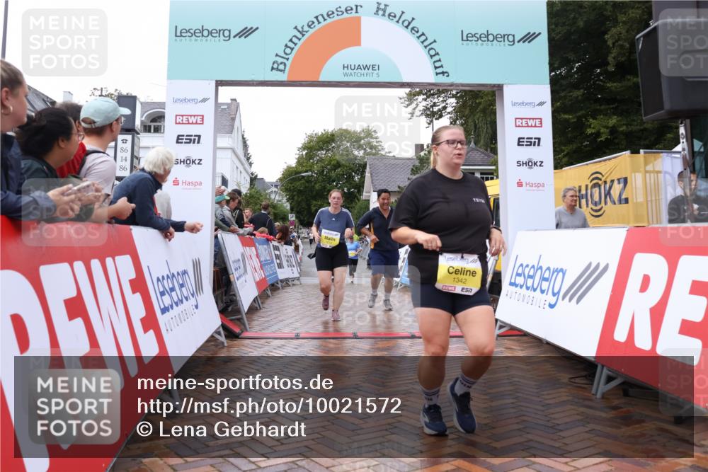 30.08.2026 - Blankeneser Heldenlauf Lena Gebhardt http://msf.ph/oto/10021572 30.08.2026 09:50:44 Ziel 1040, 1090, 1214, 1342, 1450, 1551 meine-sportfotos.de