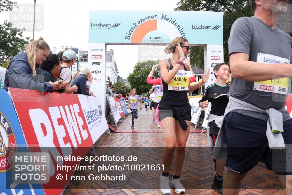 30.08.2026 - Blankeneser Heldenlauf Lena Gebhardt http://msf.ph/oto/10021651 30.08.2026 09:51:16 Ziel 1001, 1243, 1244, 1264, 1401, 1469, 1473, 1490, 1786, 1787 meine-sportfotos.de