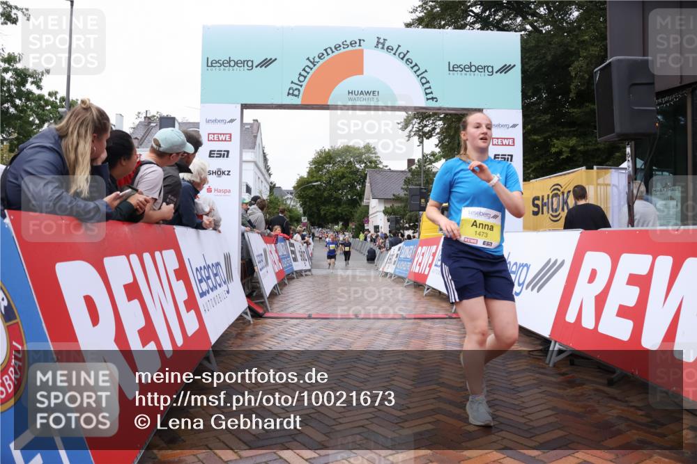 30.08.2026 - Blankeneser Heldenlauf Lena Gebhardt http://msf.ph/oto/10021673 30.08.2026 09:51:22 Ziel 1001, 1243, 1244, 1401, 1473, 1490 meine-sportfotos.de