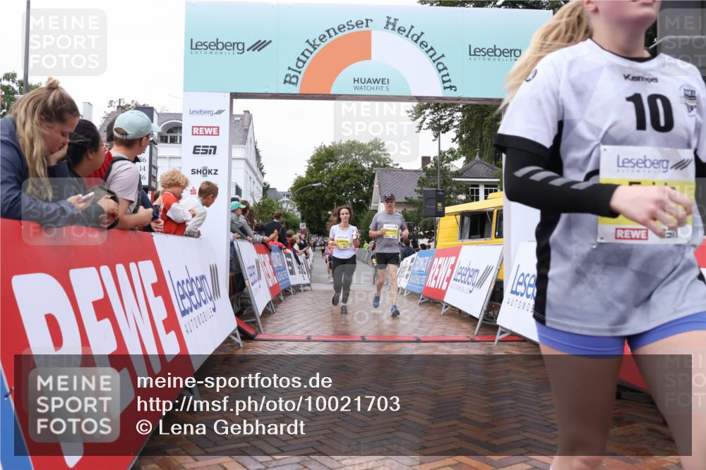 30.08.2026 - Blankeneser Heldenlauf Lena Gebhardt http://msf.ph/oto/10021703 30.08.2026 09:51:34 Ziel 1008, 1009, 1146, 1259, 1325, 1441, 1719, 1721, 1768 meine-sportfotos.de