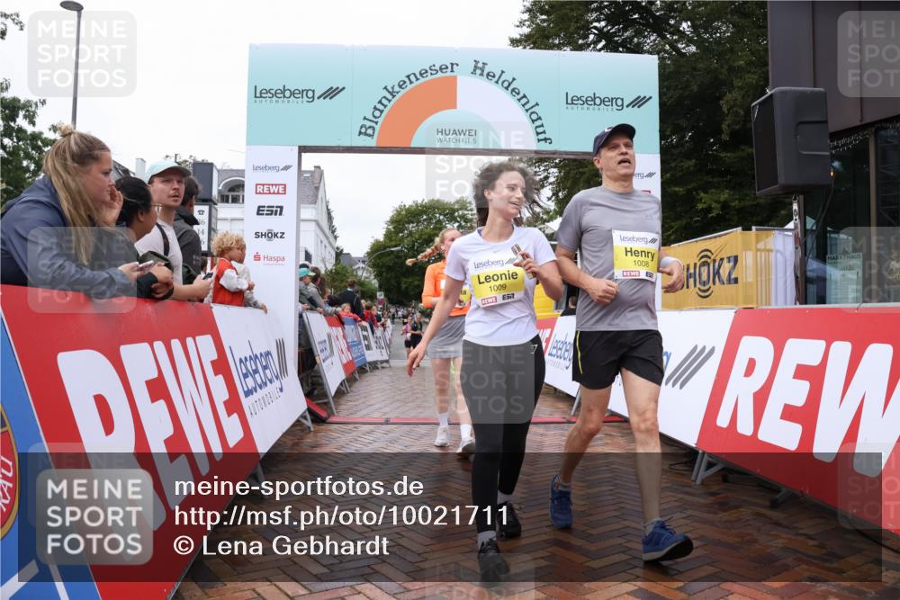 30.08.2026 - Blankeneser Heldenlauf Lena Gebhardt http://msf.ph/oto/10021711 30.08.2026 09:51:37 Ziel 1008, 1009, 1146, 1259, 1325, 1441, 1711, 1719, 1721, 1768 meine-sportfotos.de
