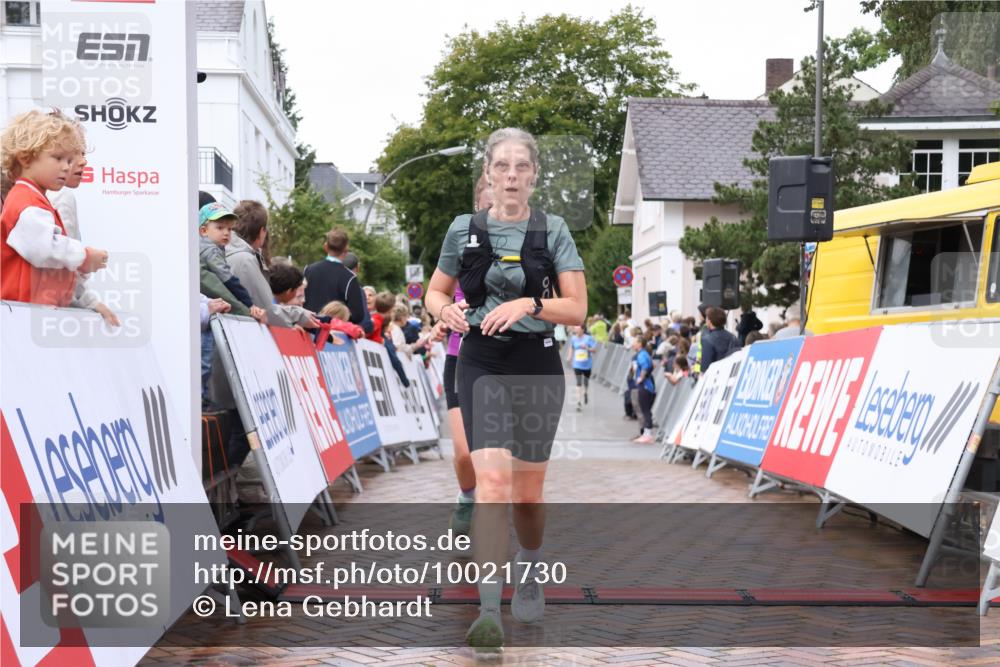 30.08.2026 - Blankeneser Heldenlauf Lena Gebhardt http://msf.ph/oto/10021730 30.08.2026 09:51:42 Ziel 1008, 1009, 1031, 1146, 1154, 1441, 1711, 1768 meine-sportfotos.de