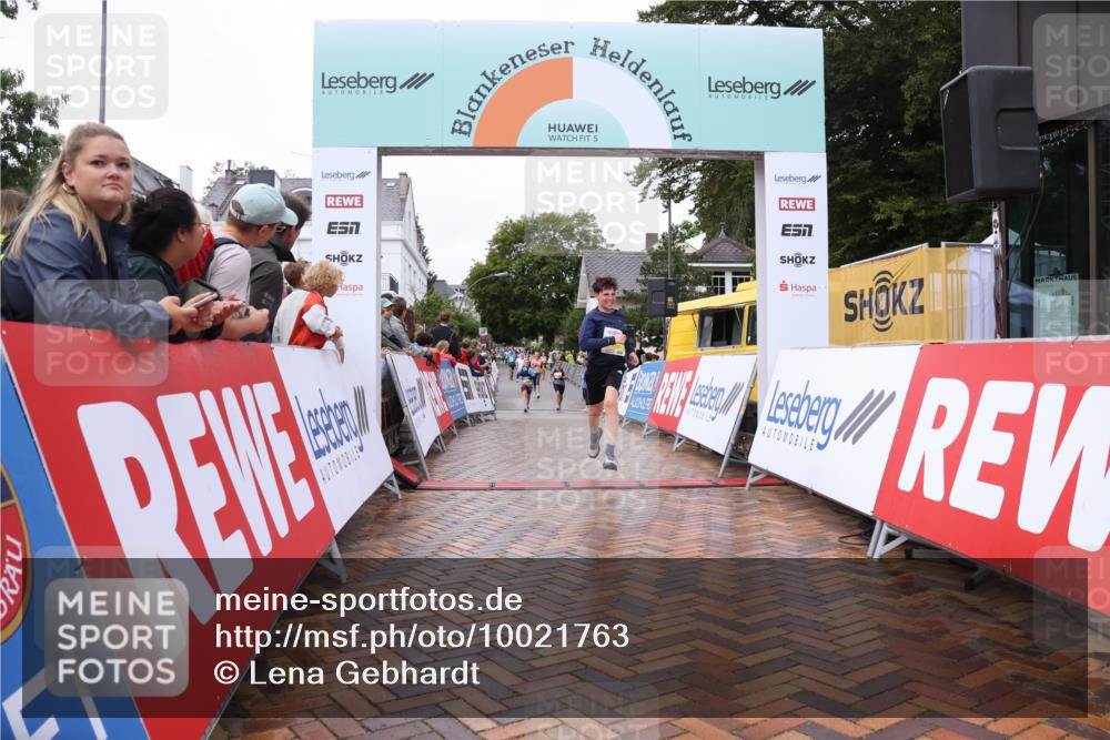 30.08.2026 - Blankeneser Heldenlauf Lena Gebhardt http://msf.ph/oto/10021763 30.08.2026 09:51:59 Ziel 1020, 1193, 1737 meine-sportfotos.de