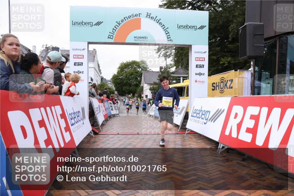 30.08.2026 - Blankeneser Heldenlauf Lena Gebhardt http://msf.ph/oto/10021765 30.08.2026 09:52:00 Ziel 1020, 1193, 1737 meine-sportfotos.de