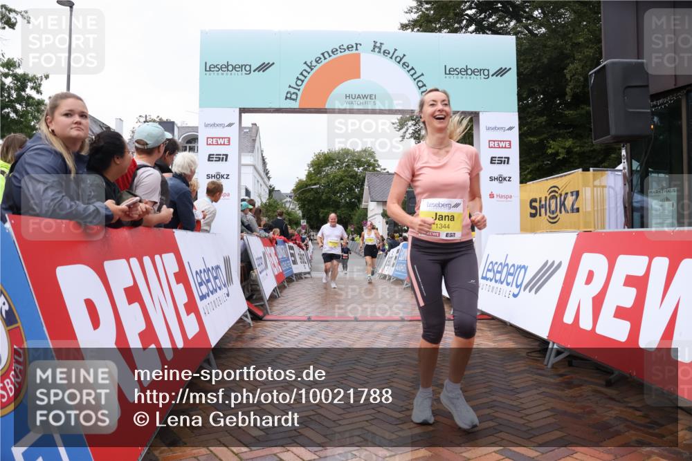 30.08.2026 - Blankeneser Heldenlauf Lena Gebhardt http://msf.ph/oto/10021788 30.08.2026 09:52:10 Ziel 1156, 1344, 1504, 1621, 1638, 1733 meine-sportfotos.de