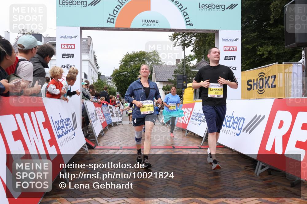 30.08.2026 - Blankeneser Heldenlauf Lena Gebhardt http://msf.ph/oto/10021824 30.08.2026 09:52:23 Ziel 1049, 1050, 1059, 1496, 1502, 1580, 1688, 1783, 3572 meine-sportfotos.de
