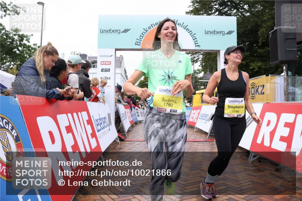 30.08.2026 - Blankeneser Heldenlauf Lena Gebhardt http://msf.ph/oto/10021866 30.08.2026 09:52:34 Ziel 1049, 1070, 1198, 1348, 1396, 1514, 1673, 1780, 1789 meine-sportfotos.de
