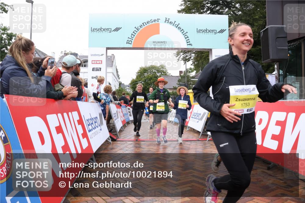 30.08.2026 - Blankeneser Heldenlauf Lena Gebhardt http://msf.ph/oto/10021894 30.08.2026 09:52:46 Ziel 1194, 1573, 1670, 1671, 1673, 1742, 1753, 1803 meine-sportfotos.de