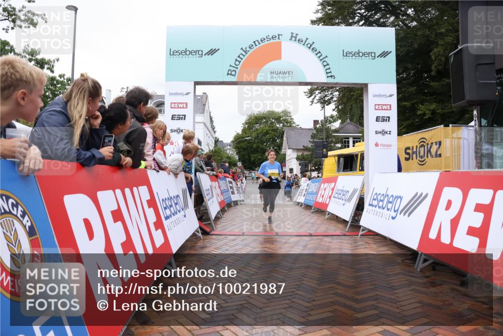 30.08.2026 - Blankeneser Heldenlauf Lena Gebhardt http://msf.ph/oto/10021987 30.08.2026 09:53:15 Ziel 1079, 1167, 1189, 1215, 1324, 1698, 1748 meine-sportfotos.de