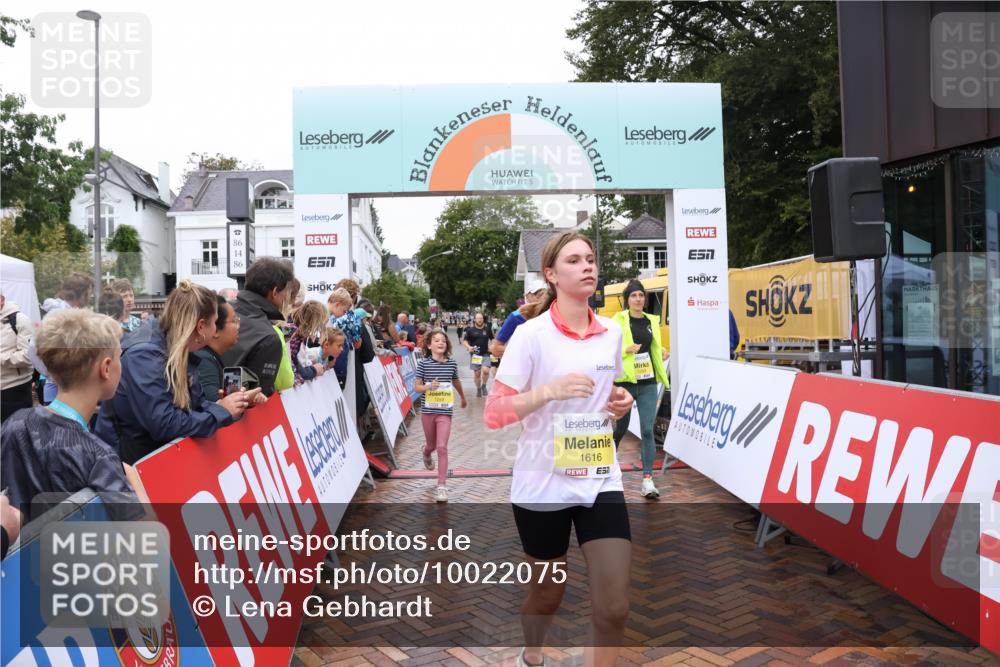 30.08.2026 - Blankeneser Heldenlauf Lena Gebhardt http://msf.ph/oto/10022075 30.08.2026 09:54:06 Ziel 1250, 1253, 1578, 1616, 1732 meine-sportfotos.de