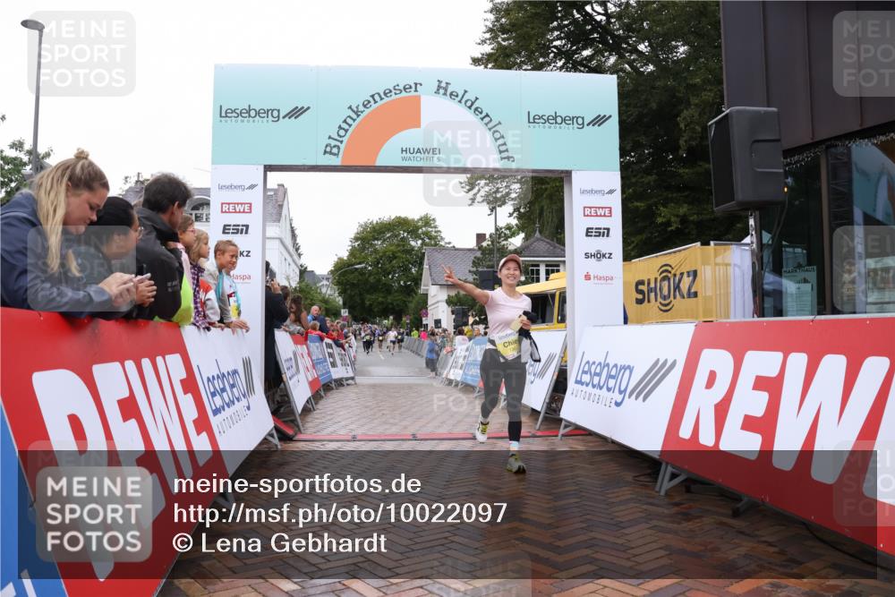 30.08.2026 - Blankeneser Heldenlauf Lena Gebhardt http://msf.ph/oto/10022097 30.08.2026 09:54:30 Ziel 1387 meine-sportfotos.de
