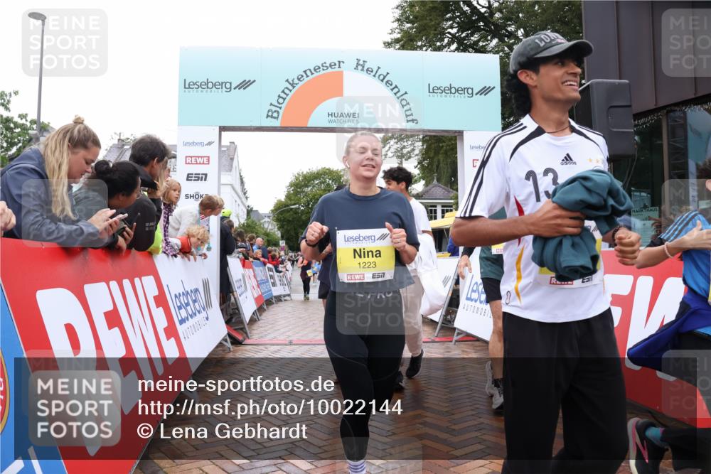 30.08.2026 - Blankeneser Heldenlauf Lena Gebhardt http://msf.ph/oto/10022144 30.08.2026 09:54:46 Ziel 1122, 1223, 1463, 1464, 1465, 1466, 1467, 1649, 1687 meine-sportfotos.de