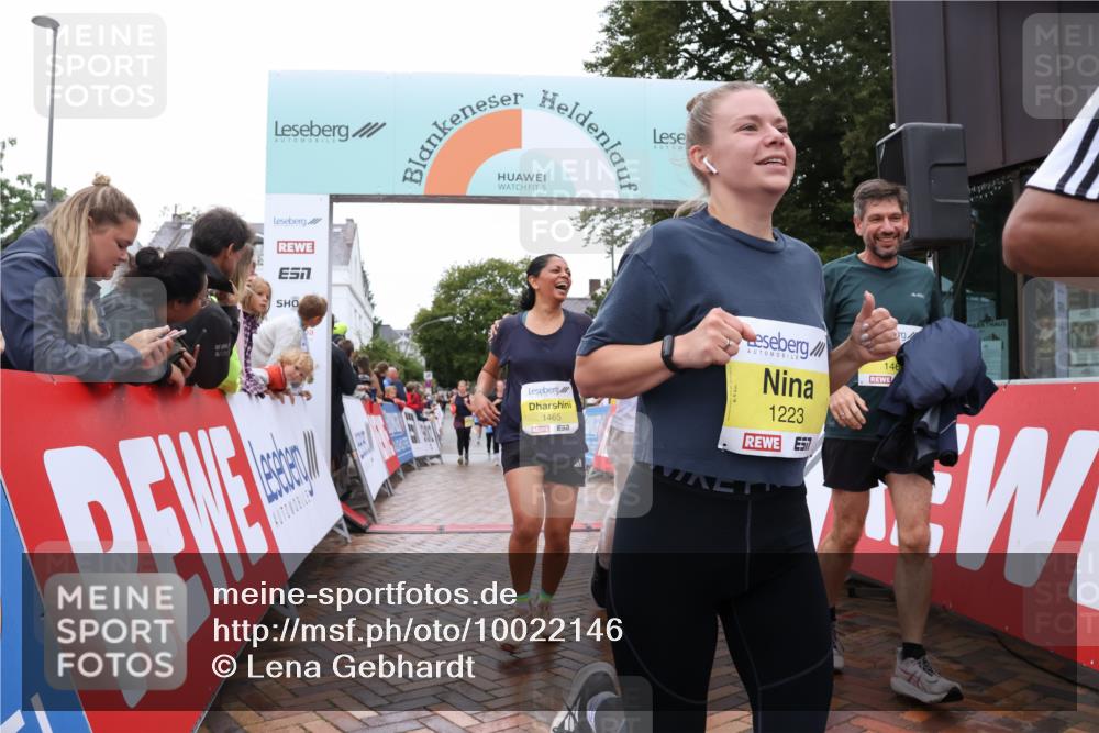 30.08.2026 - Blankeneser Heldenlauf Lena Gebhardt http://msf.ph/oto/10022146 30.08.2026 09:54:46 Ziel 1122, 1223, 1463, 1464, 1465, 1466, 1467, 1649, 1687 meine-sportfotos.de
