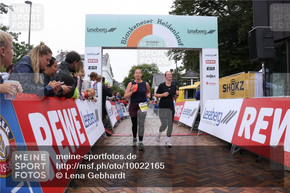 30.08.2026 - Blankeneser Heldenlauf Lena Gebhardt http://msf.ph/oto/10022165 30.08.2026 09:54:51 Ziel 1122, 1223, 1463, 1464, 1465, 1466, 1467, 1622, 1649 meine-sportfotos.de