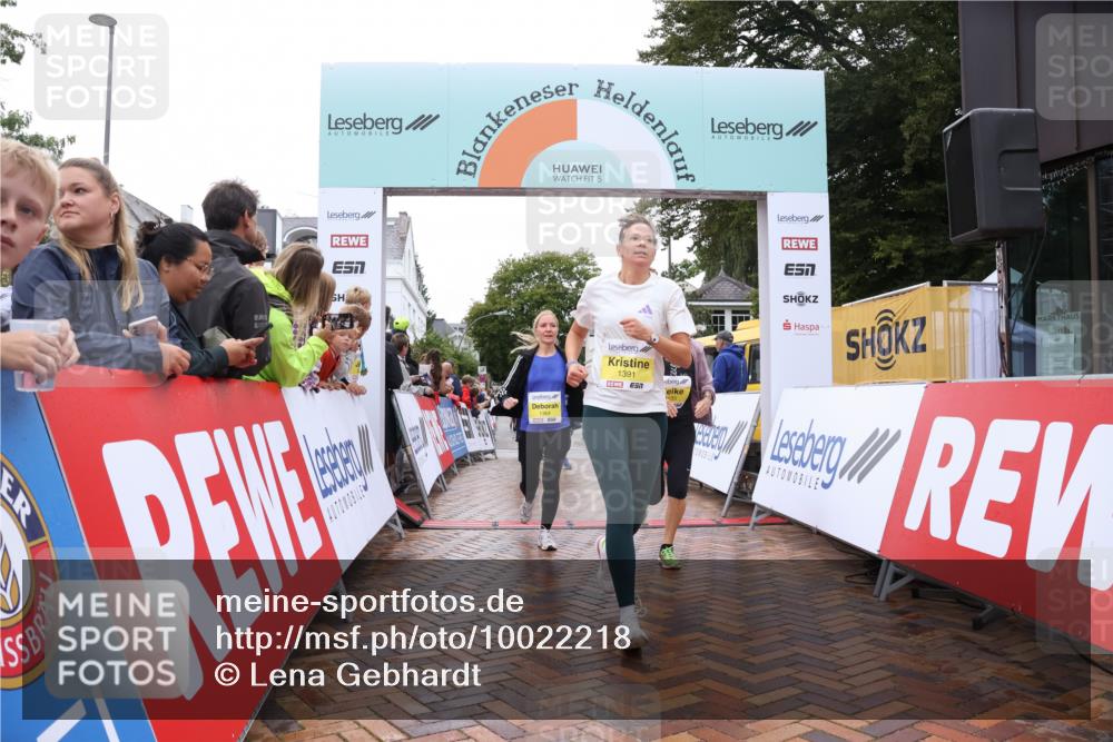 30.08.2026 - Blankeneser Heldenlauf Lena Gebhardt http://msf.ph/oto/10022218 30.08.2026 09:55:08 Ziel 1067, 1068, 1069, 1135, 1222, 1364, 1391 meine-sportfotos.de