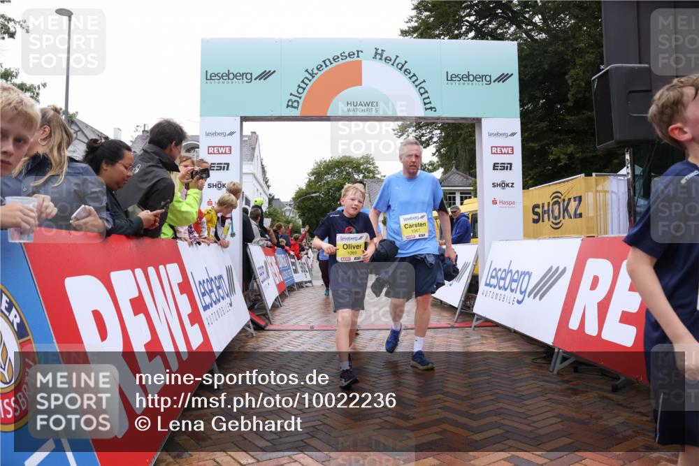 30.08.2026 - Blankeneser Heldenlauf Lena Gebhardt http://msf.ph/oto/10022236 30.08.2026 09:55:12 Ziel 1067, 1068, 1069, 1135, 1222, 1364, 1391, 1446 meine-sportfotos.de