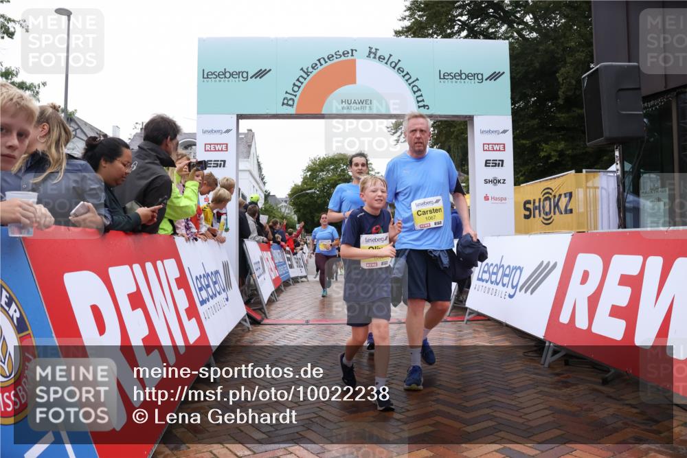 30.08.2026 - Blankeneser Heldenlauf Lena Gebhardt http://msf.ph/oto/10022238 30.08.2026 09:55:12 Ziel 1067, 1068, 1069, 1135, 1222, 1364, 1391, 1446 meine-sportfotos.de