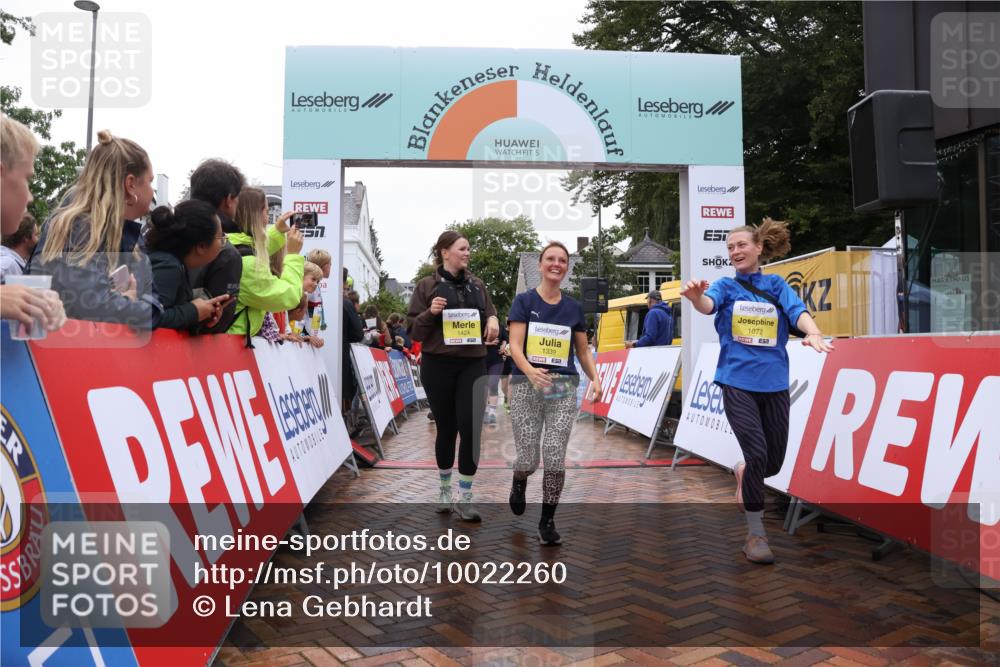 30.08.2026 - Blankeneser Heldenlauf Lena Gebhardt http://msf.ph/oto/10022260 30.08.2026 09:55:19 Ziel 1072, 1111, 1157, 1222, 1290, 1339, 1352, 1424, 1446, 1472, 1712 meine-sportfotos.de