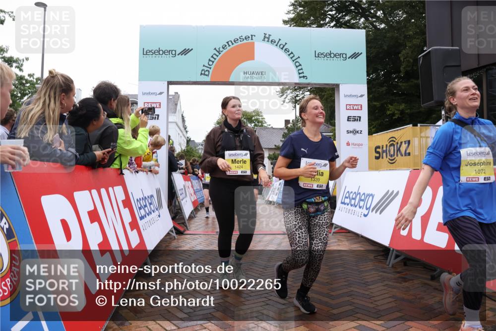 30.08.2026 - Blankeneser Heldenlauf Lena Gebhardt http://msf.ph/oto/10022265 30.08.2026 09:55:20 Ziel 1072, 1111, 1157, 1290, 1339, 1352, 1415, 1424, 1446, 1472, 1543, 1712 meine-sportfotos.de