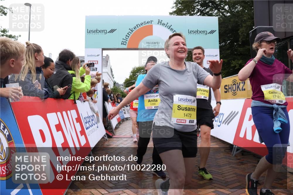30.08.2026 - Blankeneser Heldenlauf Lena Gebhardt http://msf.ph/oto/10022280 30.08.2026 09:55:24 Ziel 1072, 1111, 1157, 1290, 1339, 1343, 1352, 1415, 1424, 1472, 1543, 1712 meine-sportfotos.de